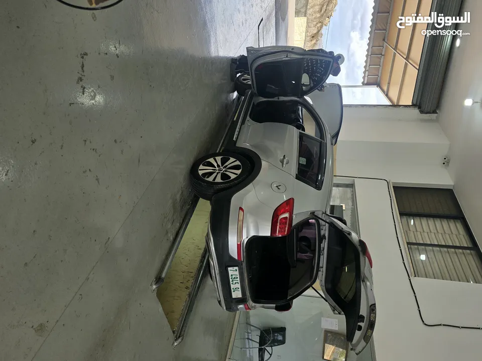 كيا سبورتاج 2012 فحص نخب النخب كرتونه فقط دهاتات تجميليه لا غير ماطور 2000 ديزل فل الفل ربنا يبارك