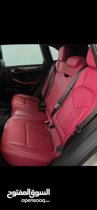 Porsche macan 2019  رمادي فاتح  وارد الوكاله مالك واحد   مواصفات خاصه ...مالك واحد  بسعر مميز