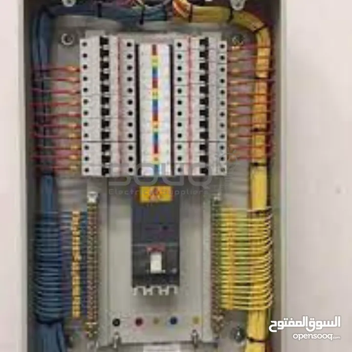 كهربائي منازل محترف 24 ساعة كهربجي صيانه اعطال كهرباء  في عمان كافة مناطق عمان متنقل