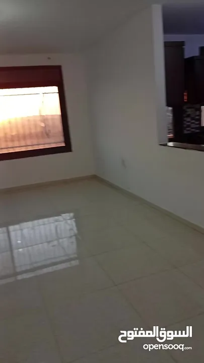 شقة في عمارات ربحي الحجة اسكان اندونيسيا