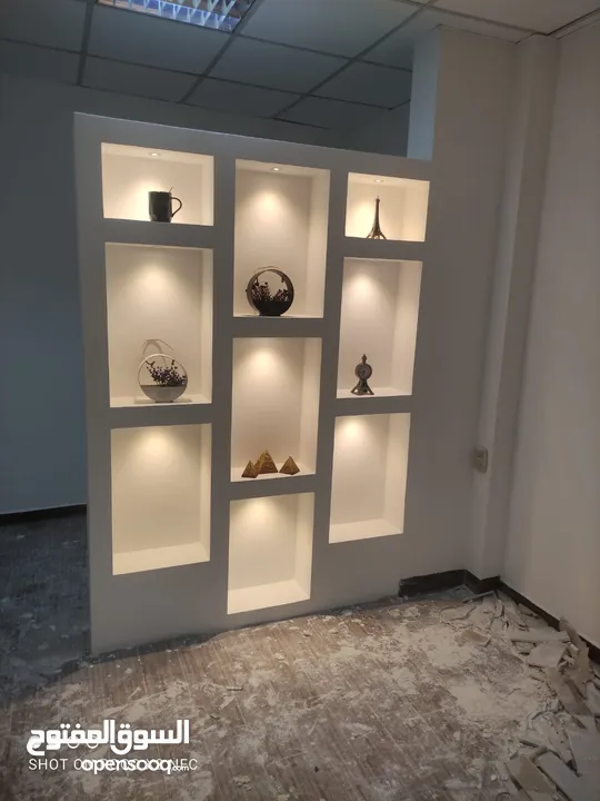 ديكورات داخلية تخص جبص بوردوكافة اعمال الصيانة المنزليه والشقق الفندقية فلل اسكانات تنفي