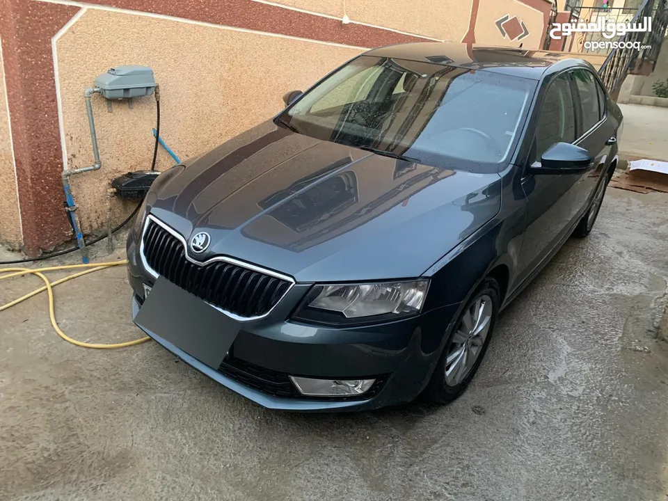 سكودى اوكتافيا 2016  ماطور 2000ديزل اوتمات فحص نضيف عداد اصلي 130