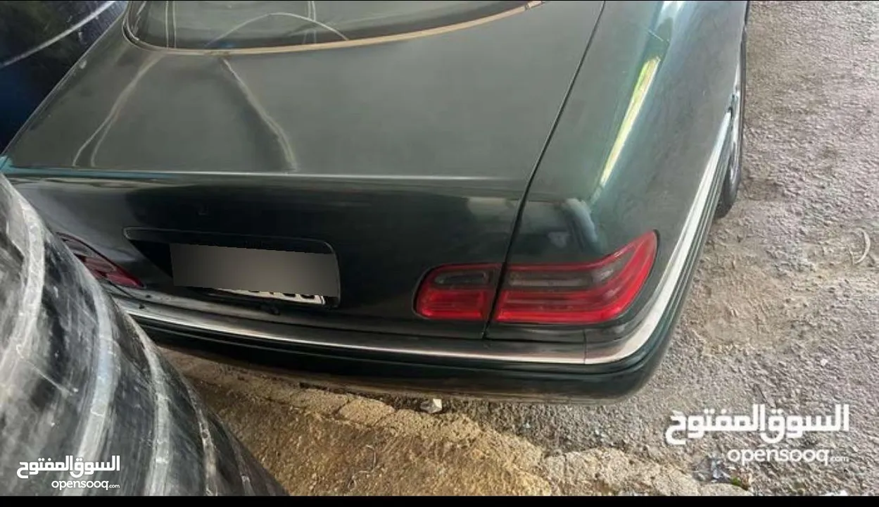 مرسيدس للبيع قرش ونص  مرخص سنه سبب البيع خارج البلد