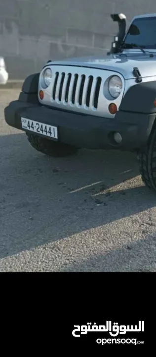 طمبون وبرميل اكزوزت جيب رانجلر الاصلي بسعر مغري