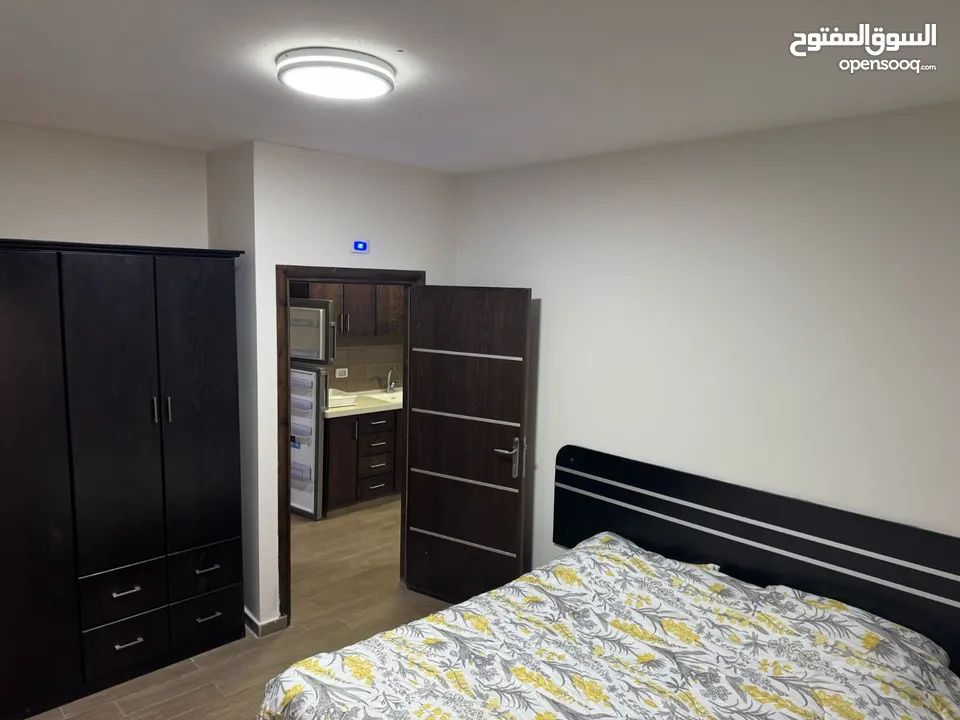 ستوديو دور سادس للايجار مع المالك مباشرة