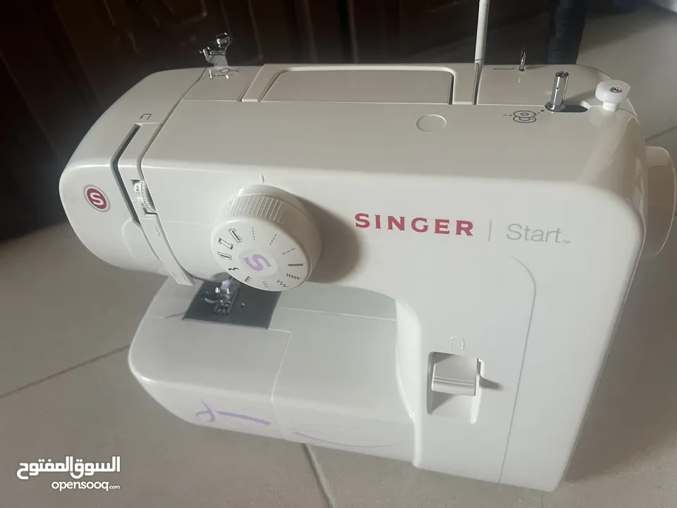ماكينة خياطة singer بيضاء جديدة بالكرتونة