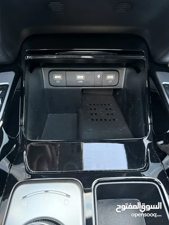 كيا سورينتو ترخيص 2022 محرك 1600 هايبرد   جير أوتوماتيك 240 حصان