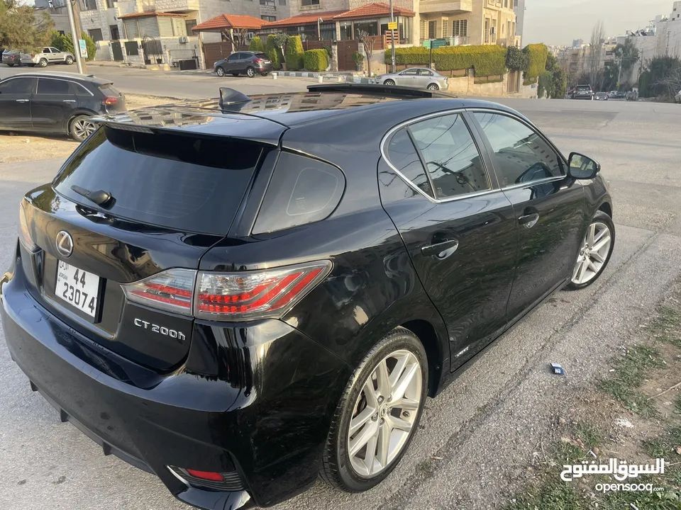 Lexus ct200h 2015