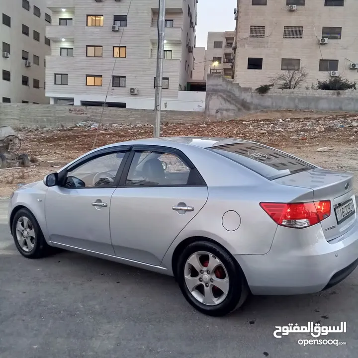 كيا فورتي 2009 للبيع