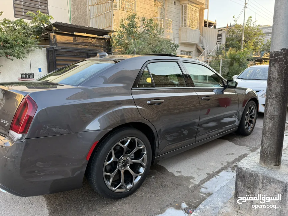 كرايسلر اوباما S300