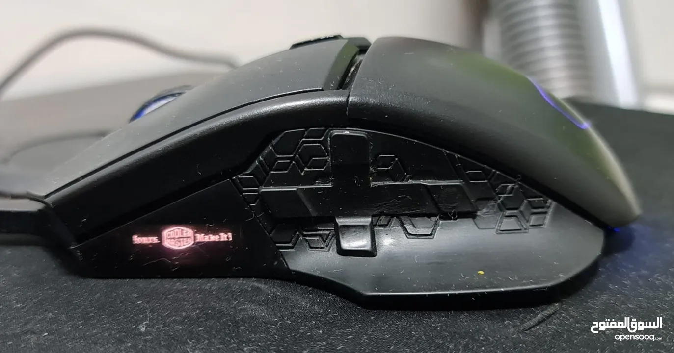 Cooler Master Mouse MM830 Gaming Mouse