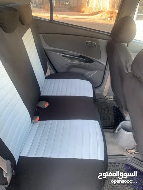 كيا ريو 2011 أوتوماتيك