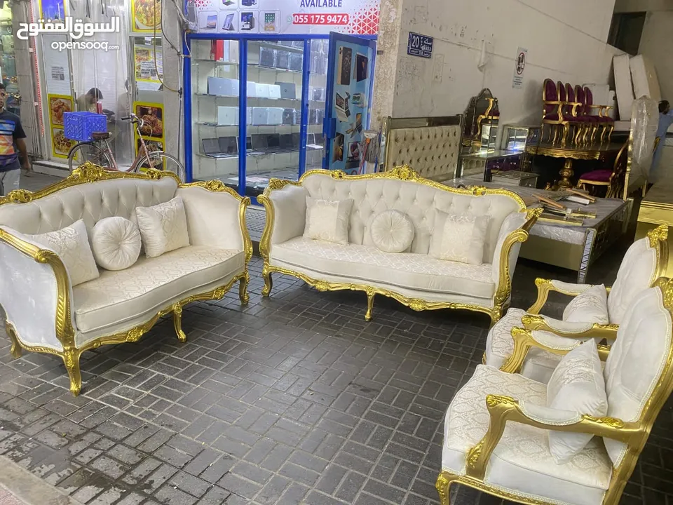 MISERI SOFA SET