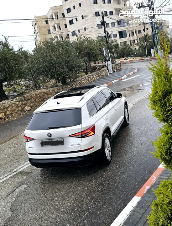 جيب كودياك 7مقاعد 200 حصان 4/4 ايد صفر فل الفل مع بانوراما 2018 فحص نخب