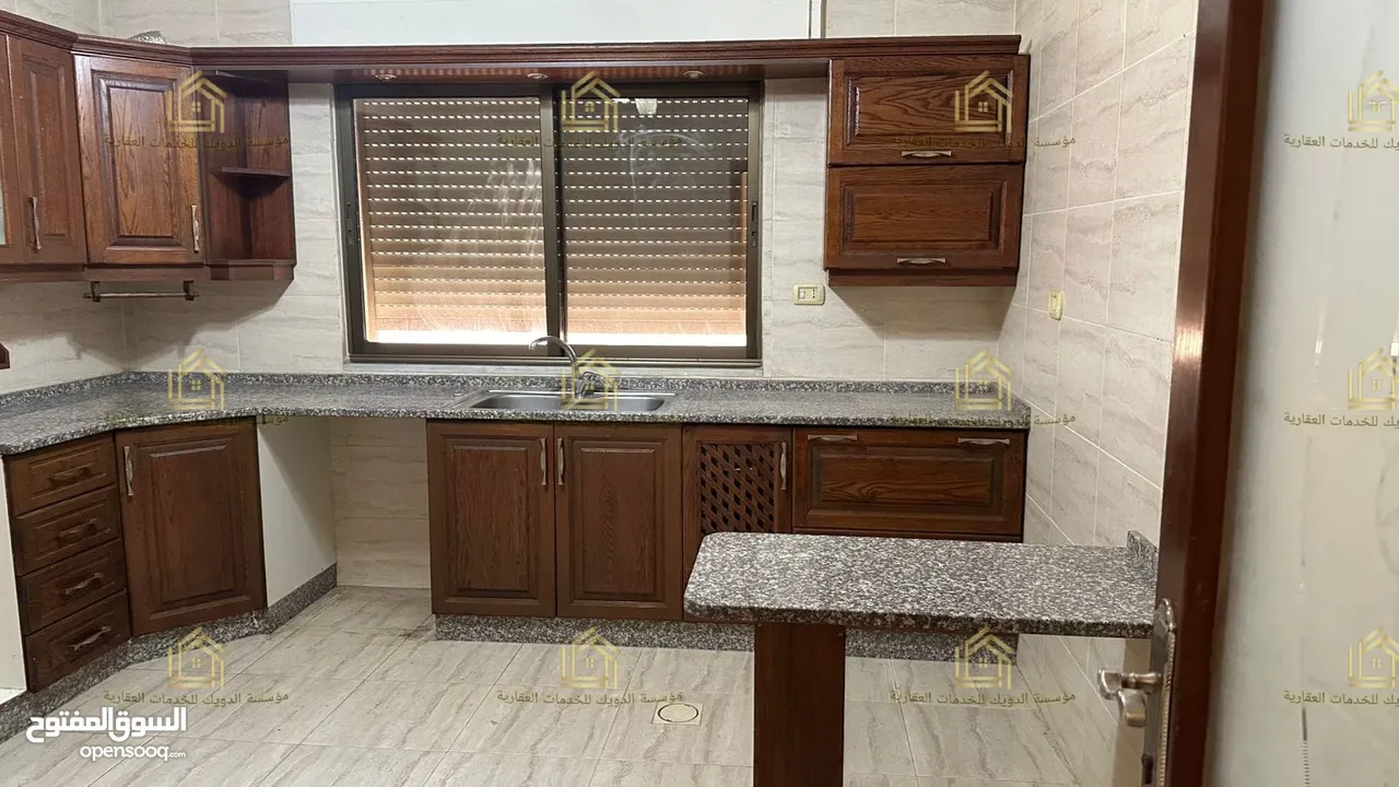 شقة مميزة - حي الصحابة - 3نوم 1ماستر - 200م - قرب الخدمات العامة