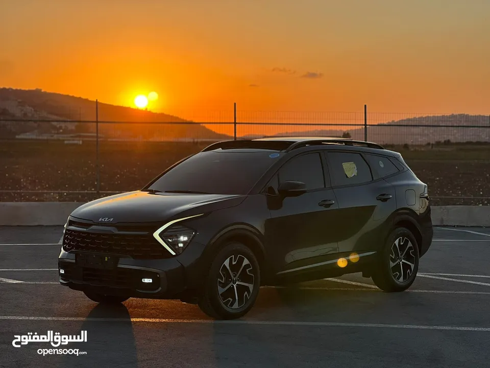 كايا سبورتاج  2022 فل الفل فتحة سقف  2x4 ///240Hp بنزين + كهرباء  ( Haybrid) 1600cc