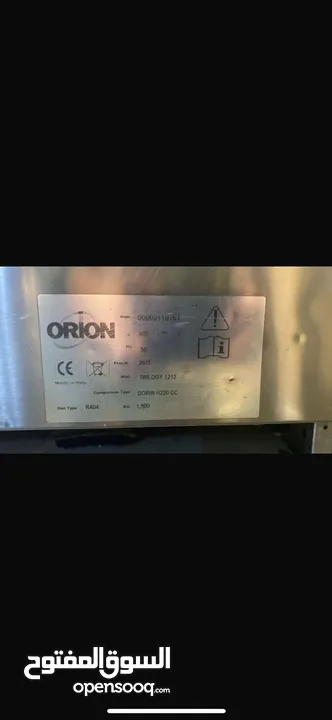 ثلاجات ايس كريم  و ثلاجات كيك   نوع ايرون ( Orion )   إيطالي   حجم 180 سم