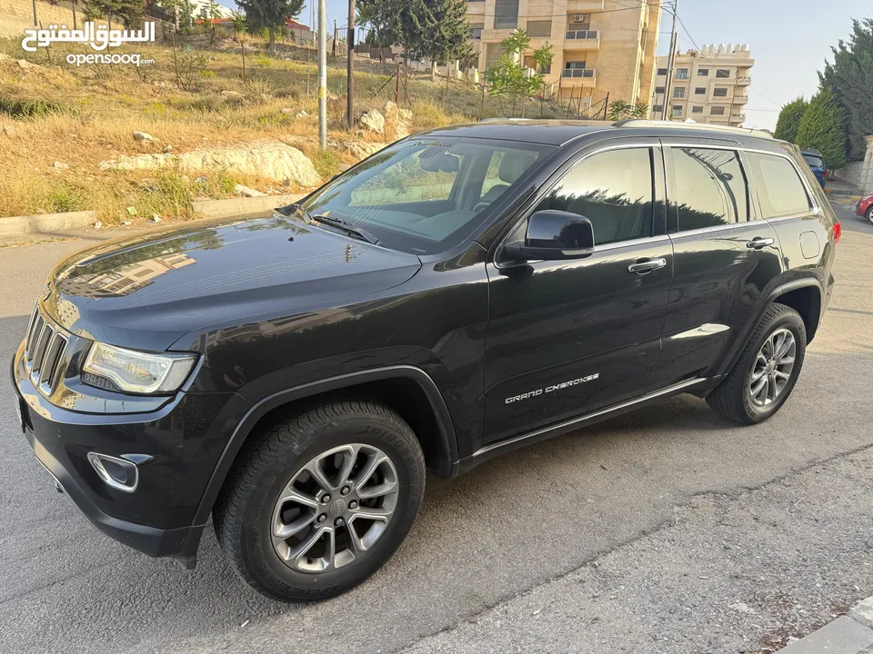 Jeep Grand Cherokee Limited 2014 Black Exterior Color