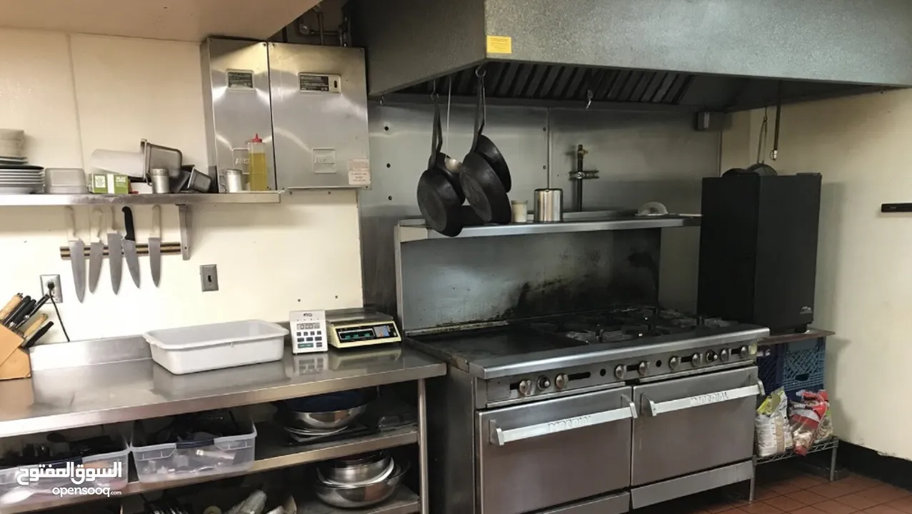 Great opportunity: Running Cafeteria restaurant for sale