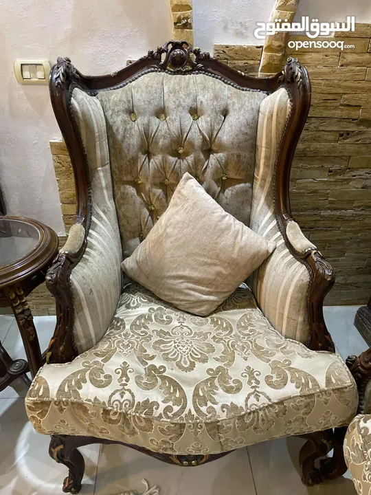 طقم كنب للبيع
