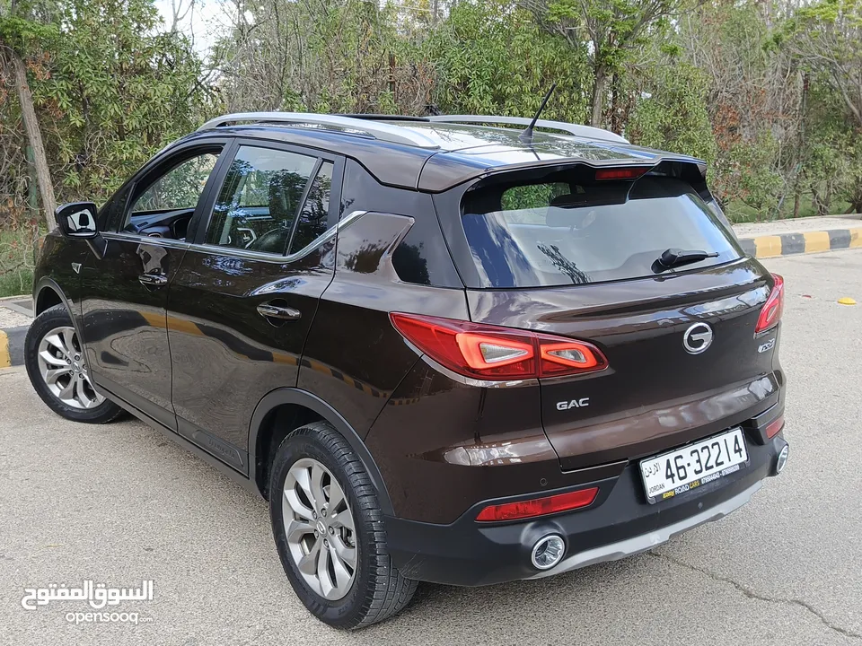 GAC GS3 جاك  موديل 2022 فحص كامل7 جيد ماشية ك 6  الف كيلو غرفة لون بني بحالة الوكالة محرك 1500 cc تي