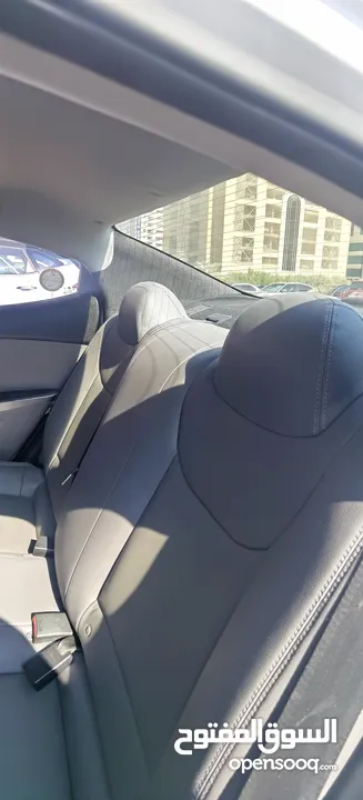 hyundai Avante as a new car سيارة هيوانداي نظيفة جدا