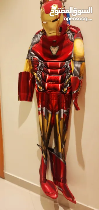 costume iron man