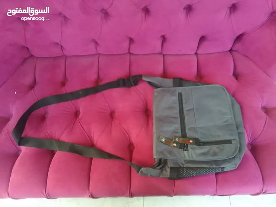 محافظ جلد طبيعى  - شنط مختلفة الاحجام