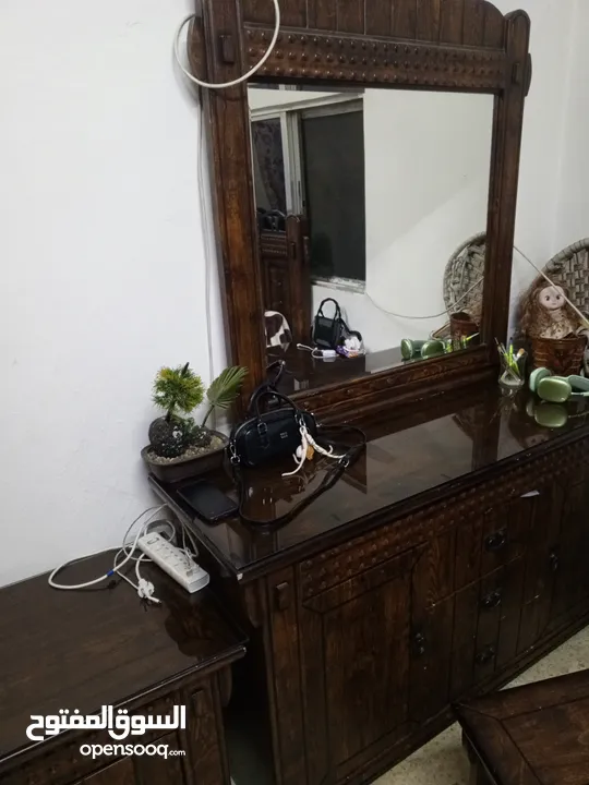 غرفه نوم شبه جديد