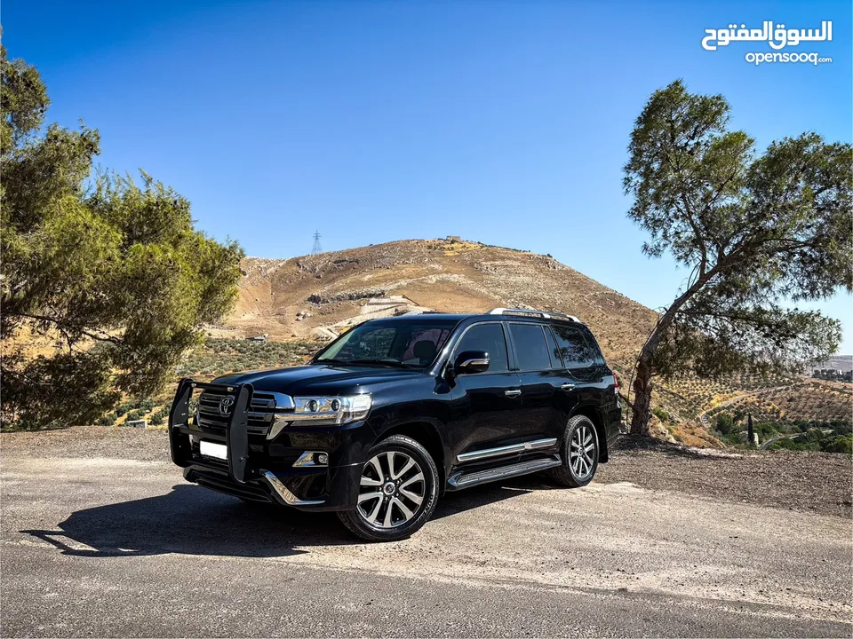 Toyota Land Cruiser GX-R 2016