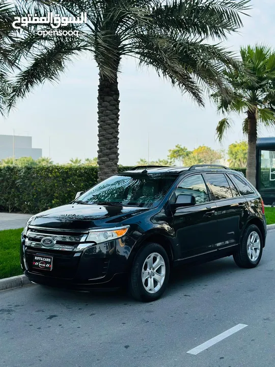 Ford Edge  Year-2013.Compact SUV Jeep in very large rear seat with AC & very  large boot space