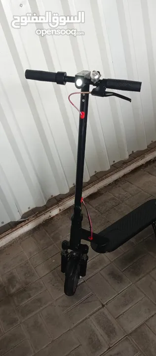 Electric scooter