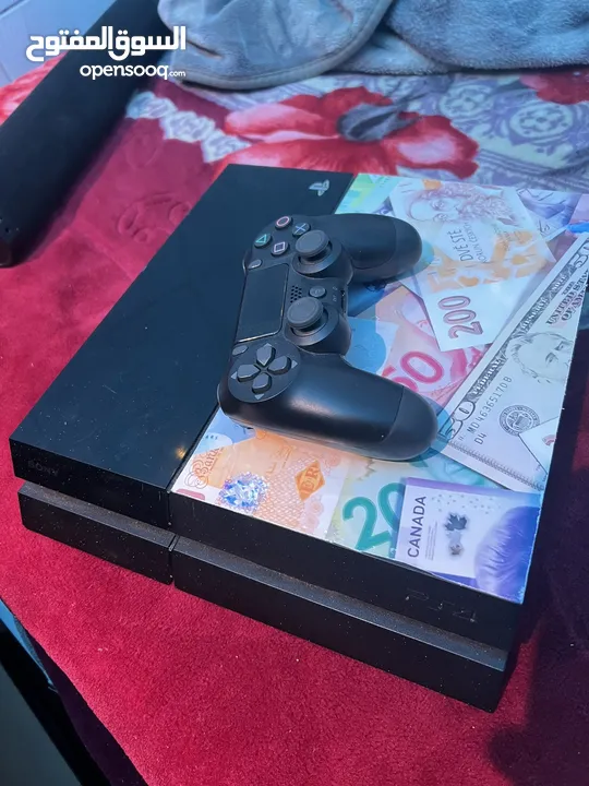 PS4 500GB with Controller & GTA B