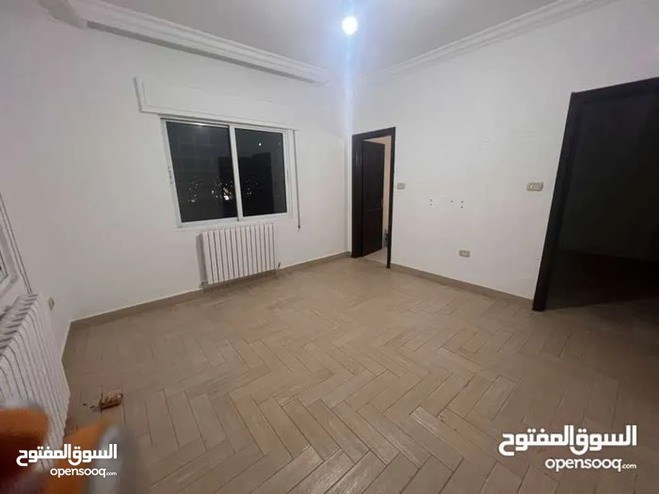 روف مع ترس بإطلالــــه رائعة