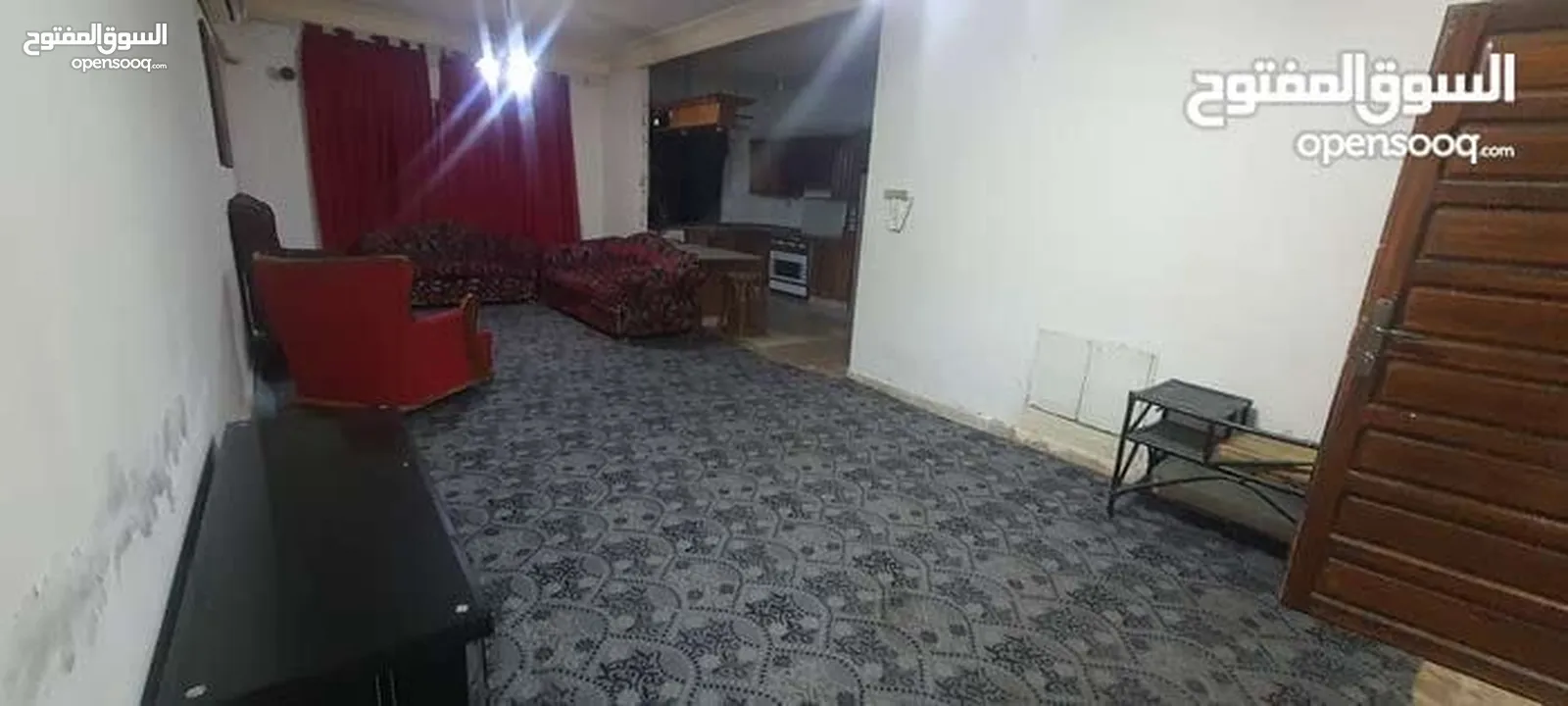 شقه للبيع في الجاردنز