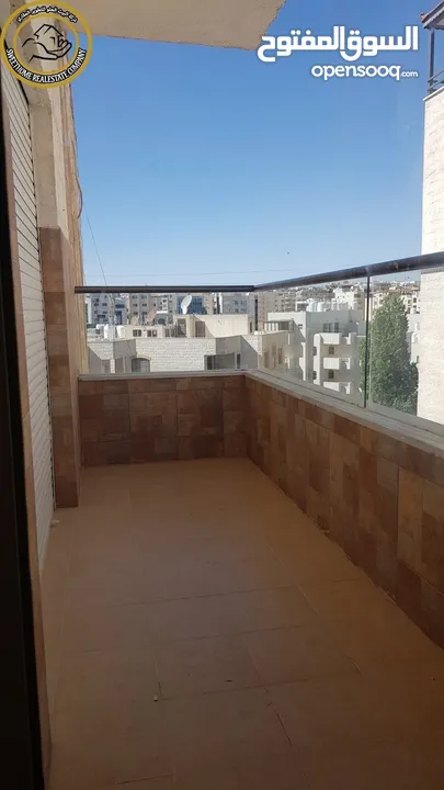 شقة مميزة للبيع بأجمل مناطق دير غبار - قرب إشارة دير غبار طابق ثالث 220م بسعر مغري