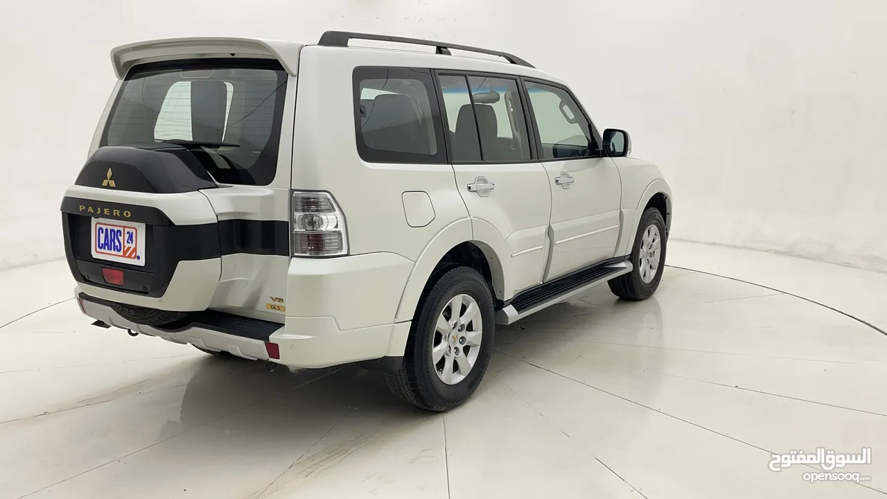 (HOME TEST DRIVE AND ZERO DOWN PAYMENT) MITSUBISHI PAJERO