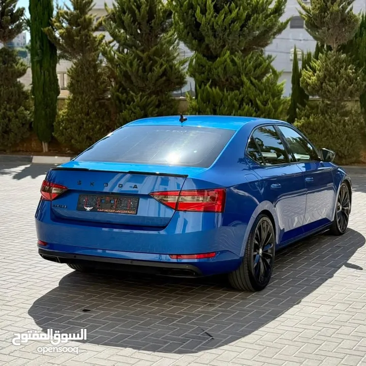 SKODA - SUPERB  ‎عداد المميز 50,000