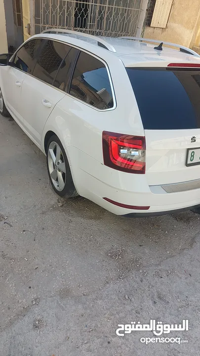 سكودا اوكتافيا ترخيص 2019