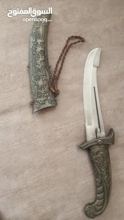سكين /خنجر اثري تاريخي طوله من الداخل 14 سم مصنوع بالكامل من الفولاذ/النحاس