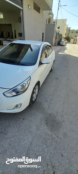 سيارة اكسنت 2015 افحص وين ما بدك وربنا يبارك لصاحب النصيب ان شاء الله   الدفع كااااااش 43 الف شيكل