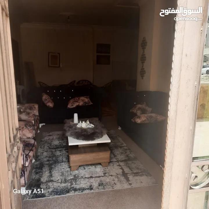 شقة للبيع شبه ارضي بأجمل مناطق ضاحية الرشيد