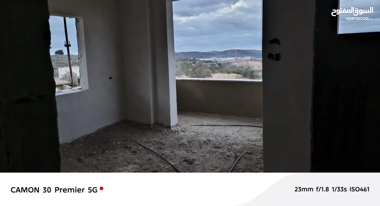 شقة مميزة للبيع في منطقة قوصين  بالقرب من نوفل مول باطلالة مميزة بمساحة 140 متر مربع بموقع هادئ