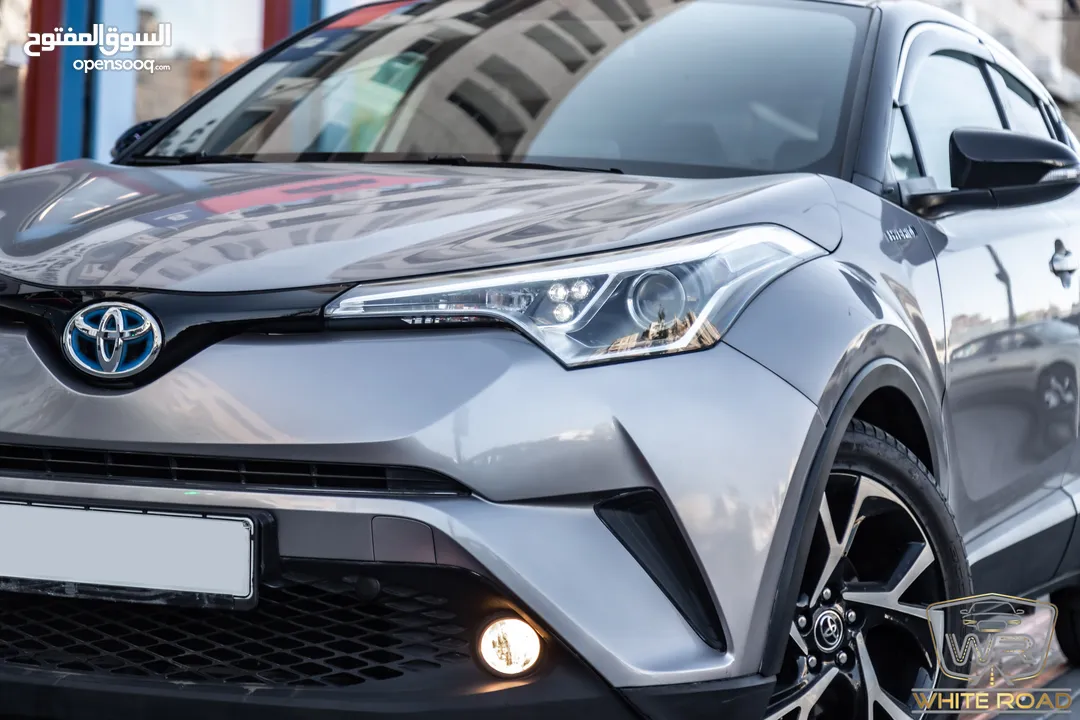 Toyota C-hr 2019   يمكن التمويل بالتعاون مع المؤسسات المعتمدة لدى المعرض