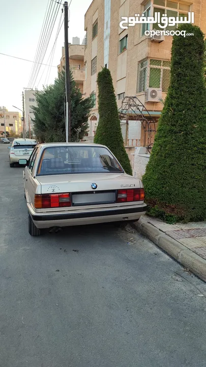 BMW E30 1990/ Automatic بي إم دبليو E30