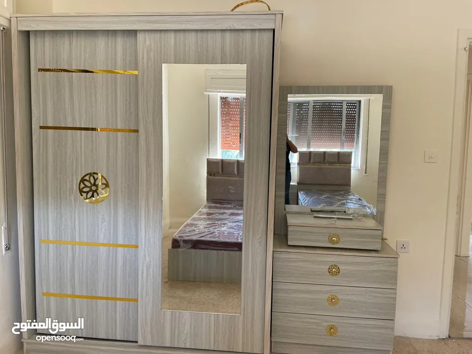 Furnished 3 bedroom 2 bathroom Apartment in Al Rawnaq Area - شقة 3 غرف نوم 2 حمام في منطقة الرونق
