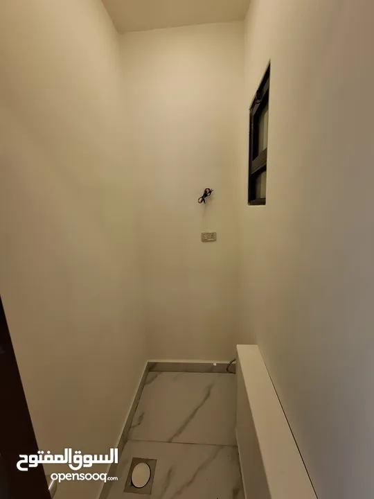 Unfurnished apartment for sale  ( Property 42746 )-174782806