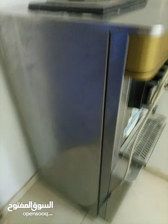 ماكينة بوضة بحال الوكاله