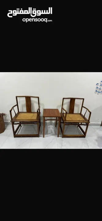 2 chairs and table