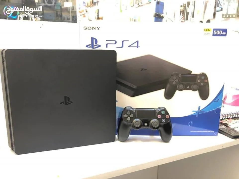 - بلي ستيشن 4 ( PS 4 ) بالة ياباني اصلي من شركة سوني - مع ضمان 7 إيام استبدال - يأتي الجهاز مع كامل